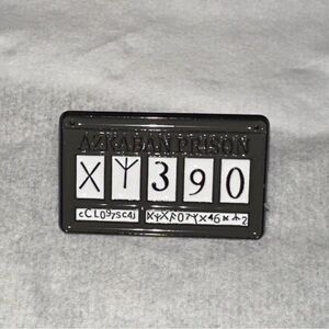 Harry Potter Azkaban brooch pin.